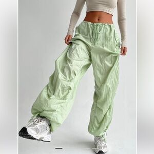 motel rocks Chute Trouser In Parachute Sage.